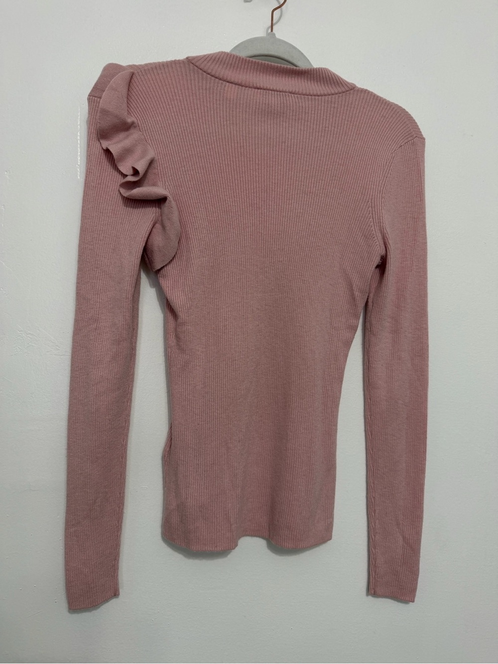 Ted Baker DIXIIY Shoulder
Detail Ribbed Sweater - Picture 4 of 6